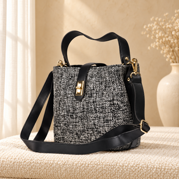 Natural Jute Shoulder Bag for Women — Eco-Friendly Handbag in cozy cream setting