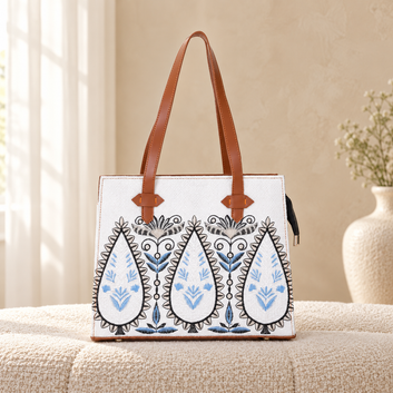 Sea Siren Water Drop Embroidery Shoulder Bag for Women in cozy cream setting