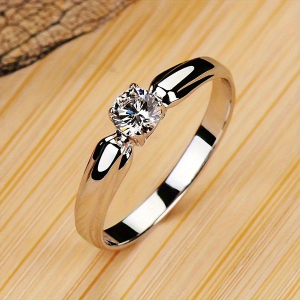 4-prong Set Round Zirconia Ring