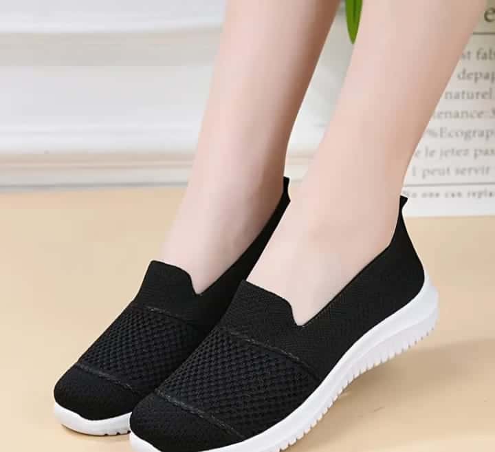 Slip on Sneakers Black - Quill