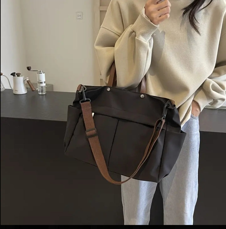 Nylon Tote bag - Quill