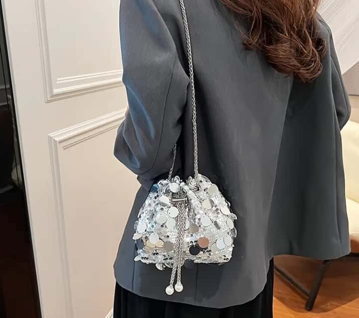 Fashionable Shoulder Bag - Quill