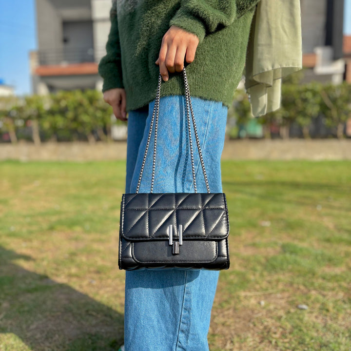 Luxe Quilted Handbag - Quill